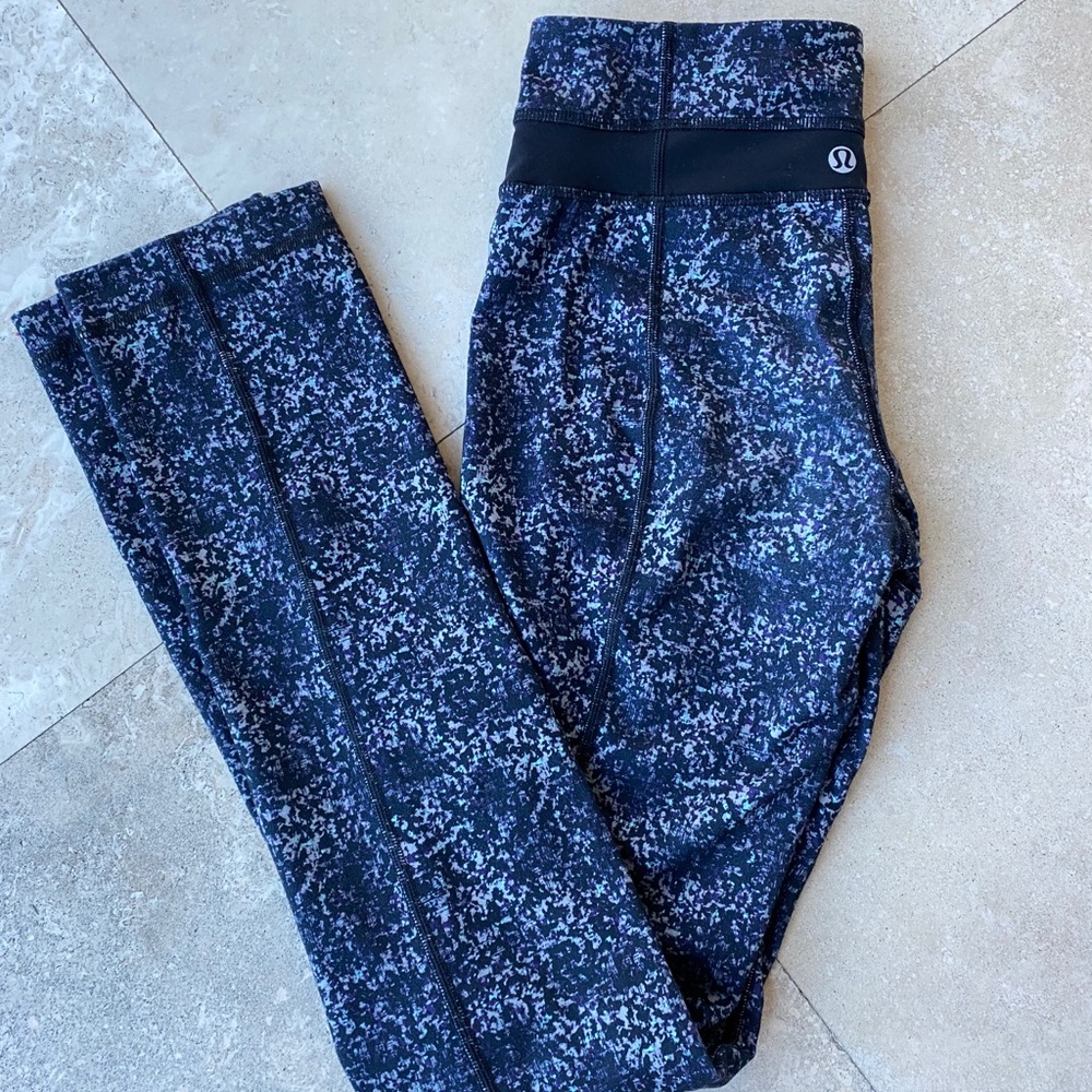 LULULEMON: MULTI COLORED LEGGINGS - 4